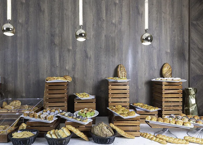 Seven Gardens Hotel Al Narjis
